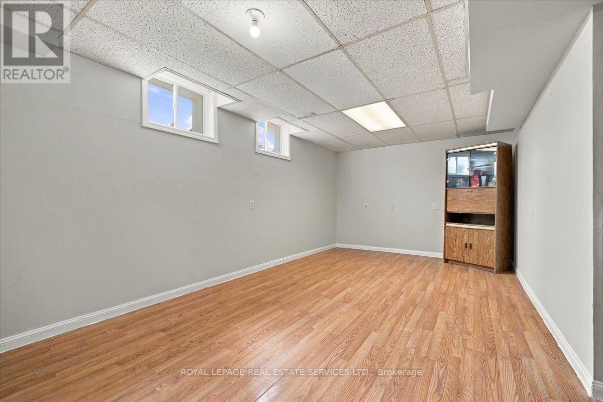 5180 Oakley Drive, Burlington, Ontario  L7L 6N1 - Photo 23 - W13839570