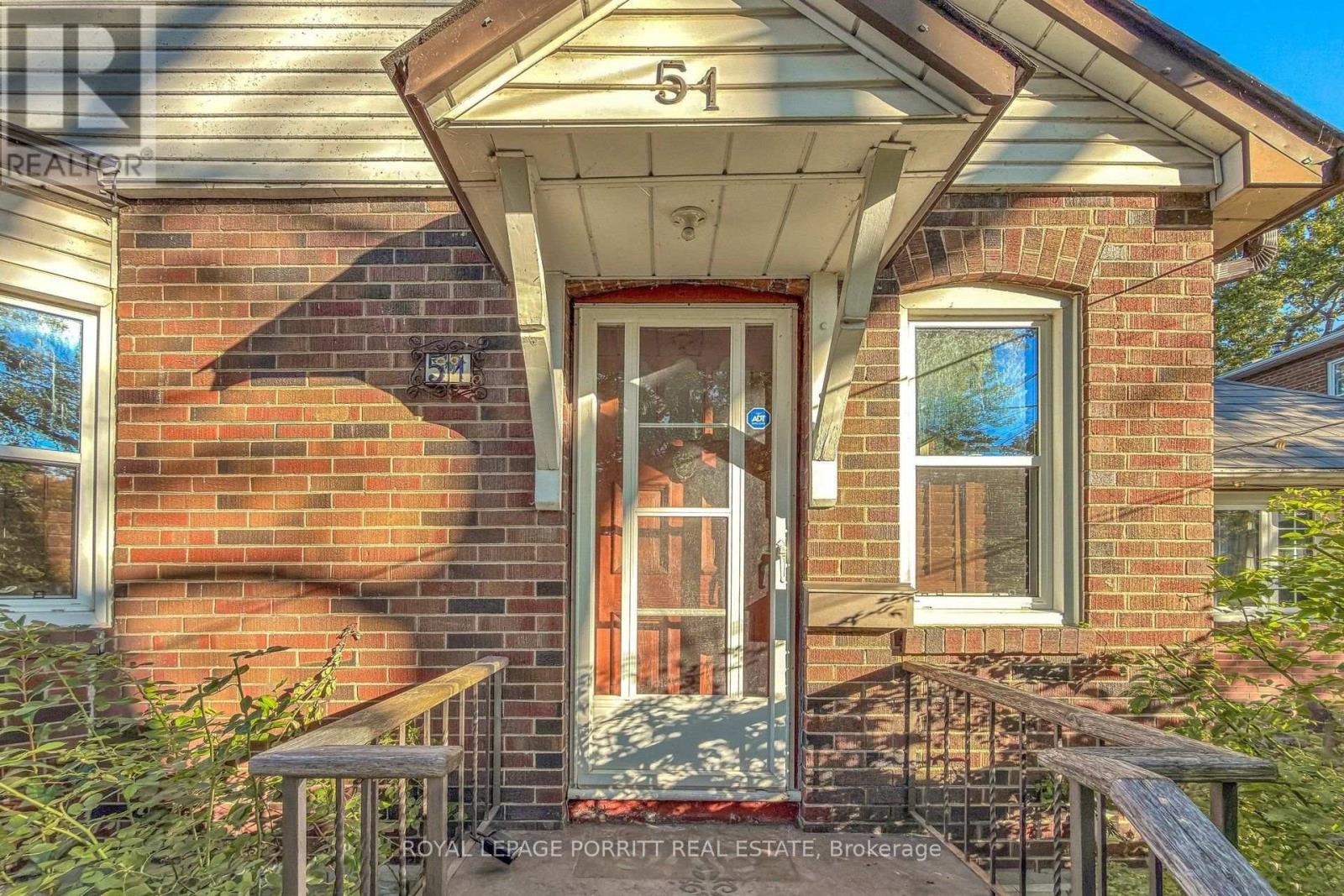 51 Arcadian Circle, Toronto, Ontario  M8W 2Z4 - Photo 28 - W13839638