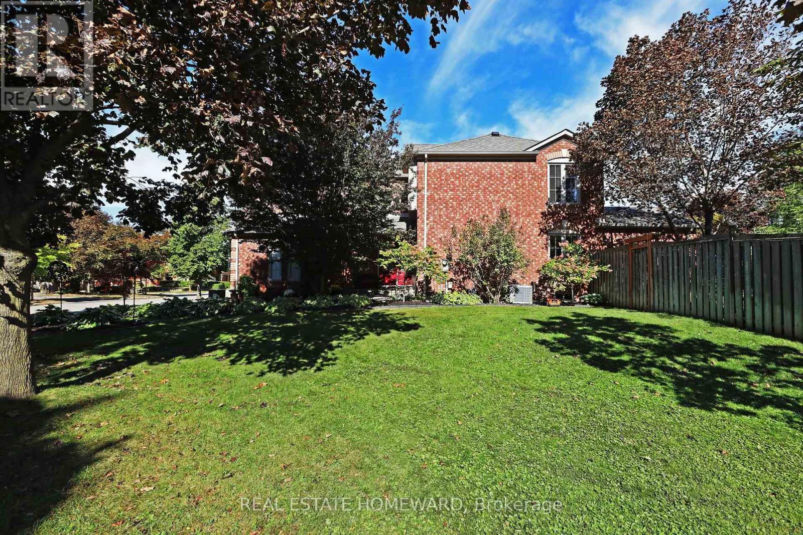3332 Forrestdale Circle, Mississauga, Ontario  L5N 6X5 - Photo 41 - W13833694