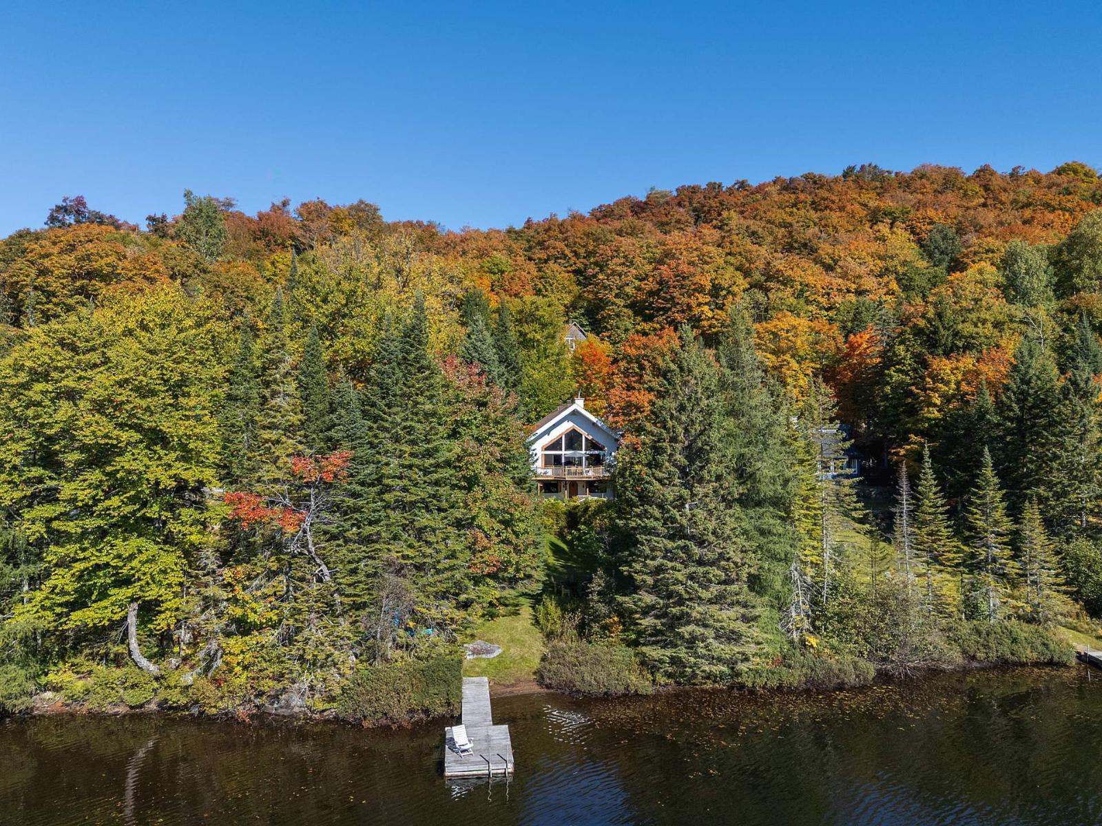 169 Mtée de l'Entrelacs Saint-Adolphe-d'Howard Quebec Canada J0T2B0 4