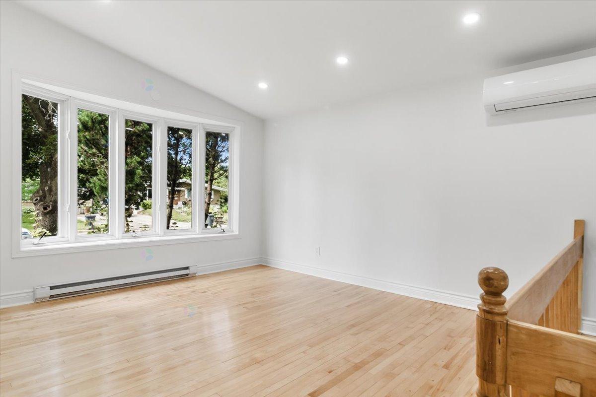 10519 Rue Bellevue Montréal (Pierrefonds-Roxboro) Quebec Canada H8Y2K2 5