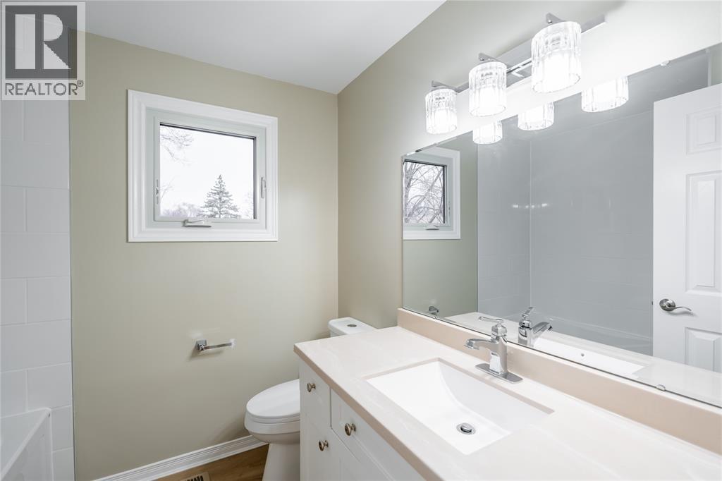 900 Everest Court, Sarnia, Ontario  N7T 7T6 - Photo 14 - 26023110