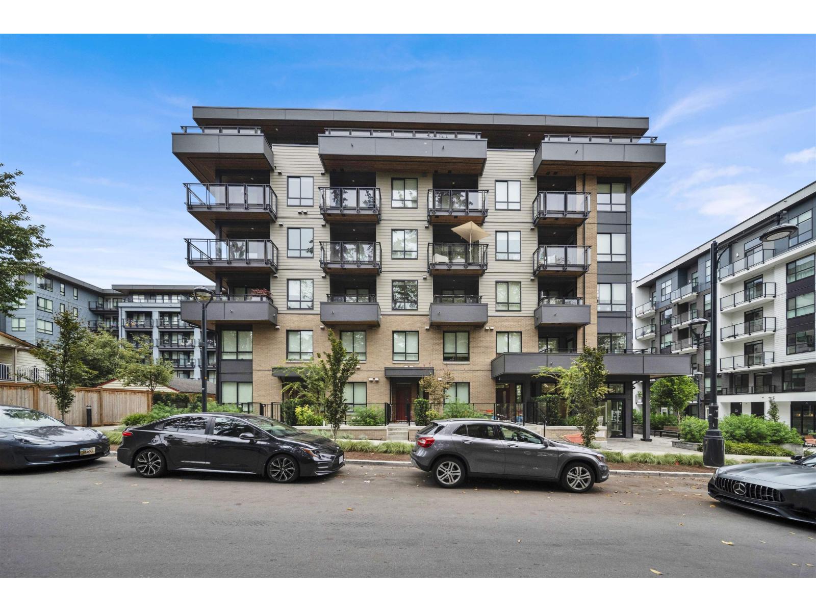 205 13439 94a Avenue, Surrey, British Columbia  V3V 0G9 - Photo 40 - R3169938