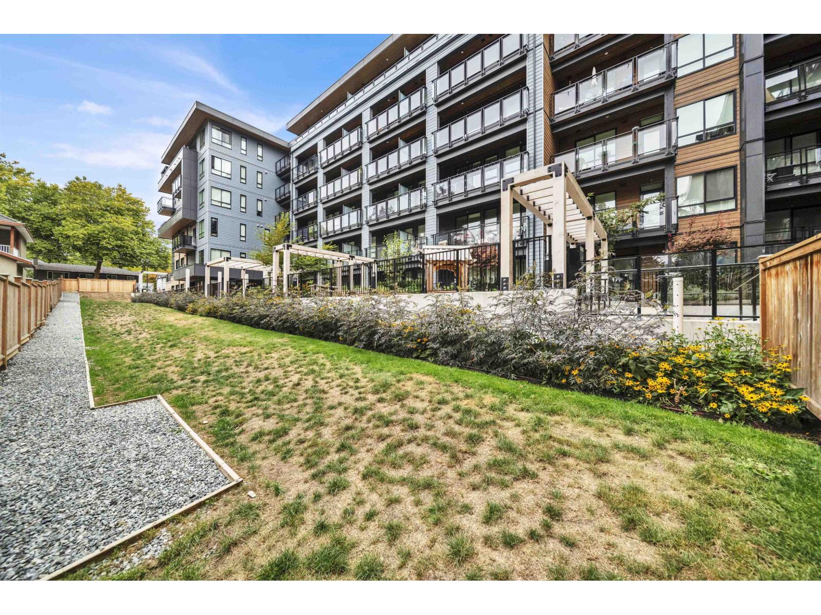 205 13439 94a Avenue, Surrey, British Columbia  V3V 0G9 - Photo 29 - R3169938