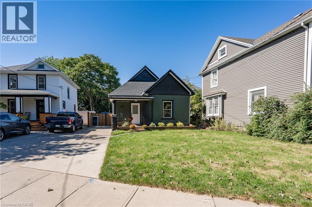 69 YORK Street, St. Catharines, Ontario