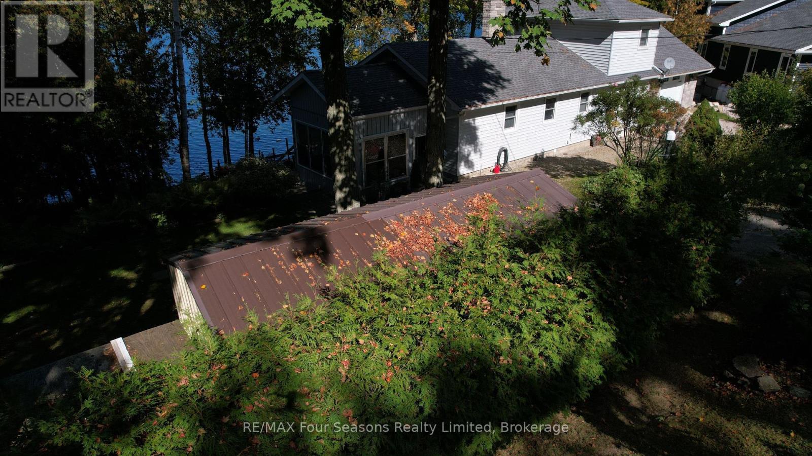 52 Shore Drive, South Bruce Peninsula, Ontario  N0H 1A0 - Photo 4 - X13220068