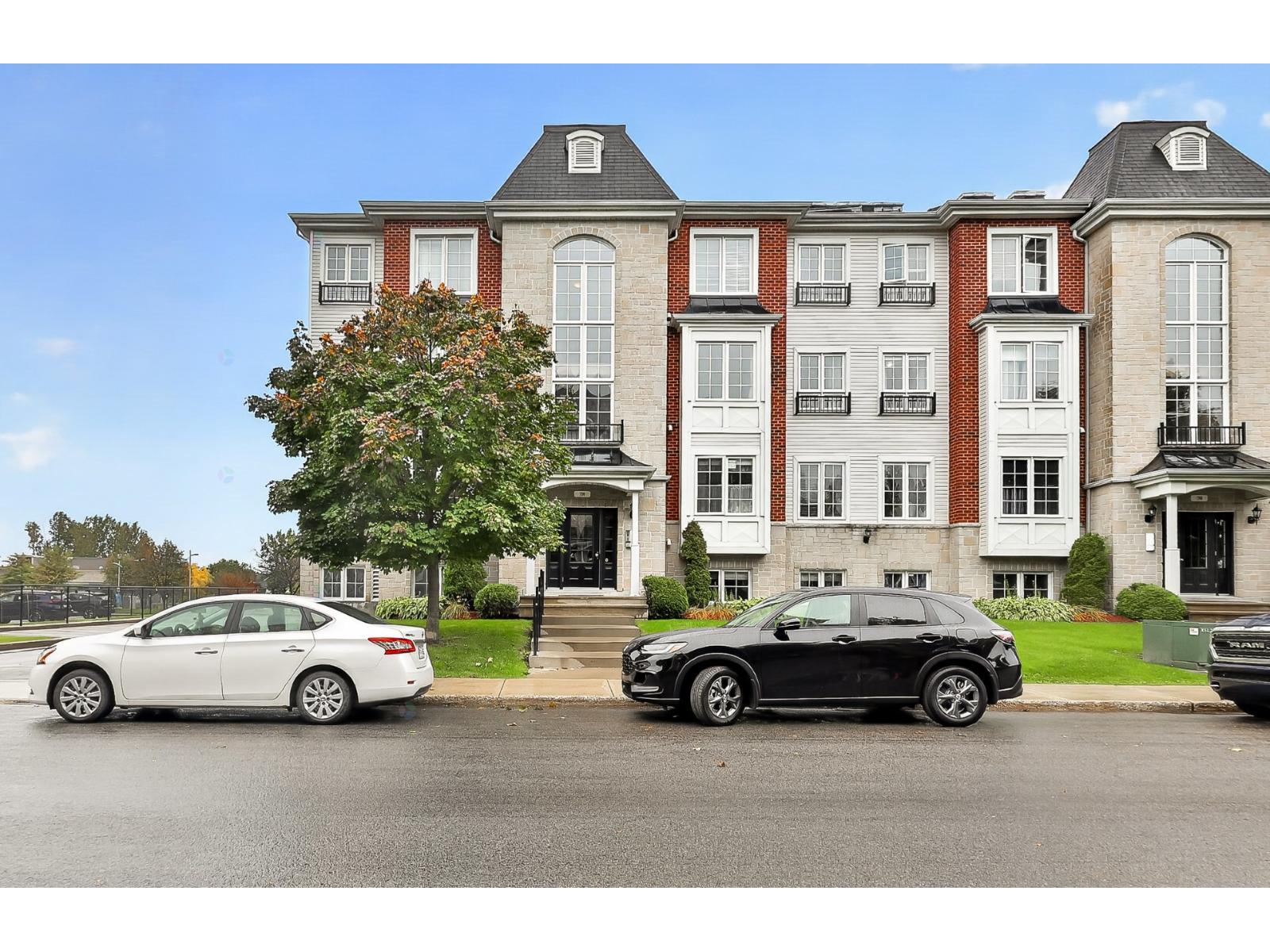790 Rue Montmartre|#201 Mascouche Quebec Canada J7K0J2 1