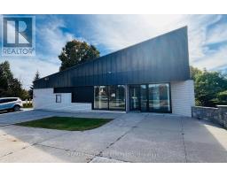 2 ALBERT STREET, Kawartha Lakes, Ontario