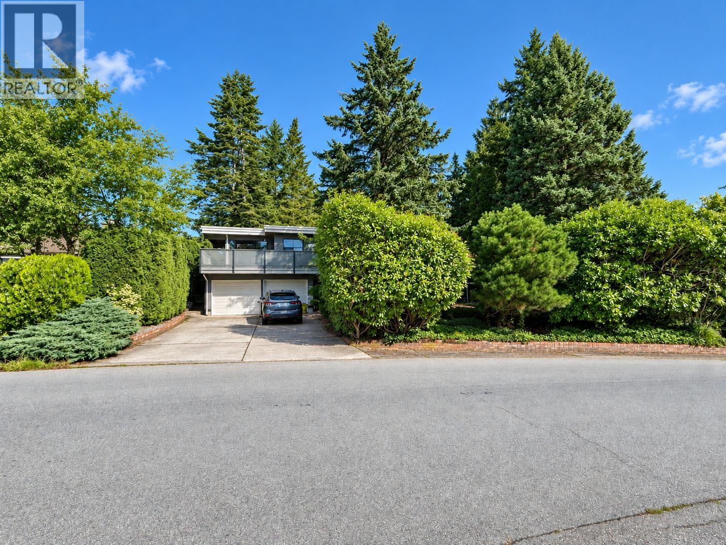 1040 Eden Crescent, Delta, British Columbia  V4L 1W7 - Photo 3 - R3170072