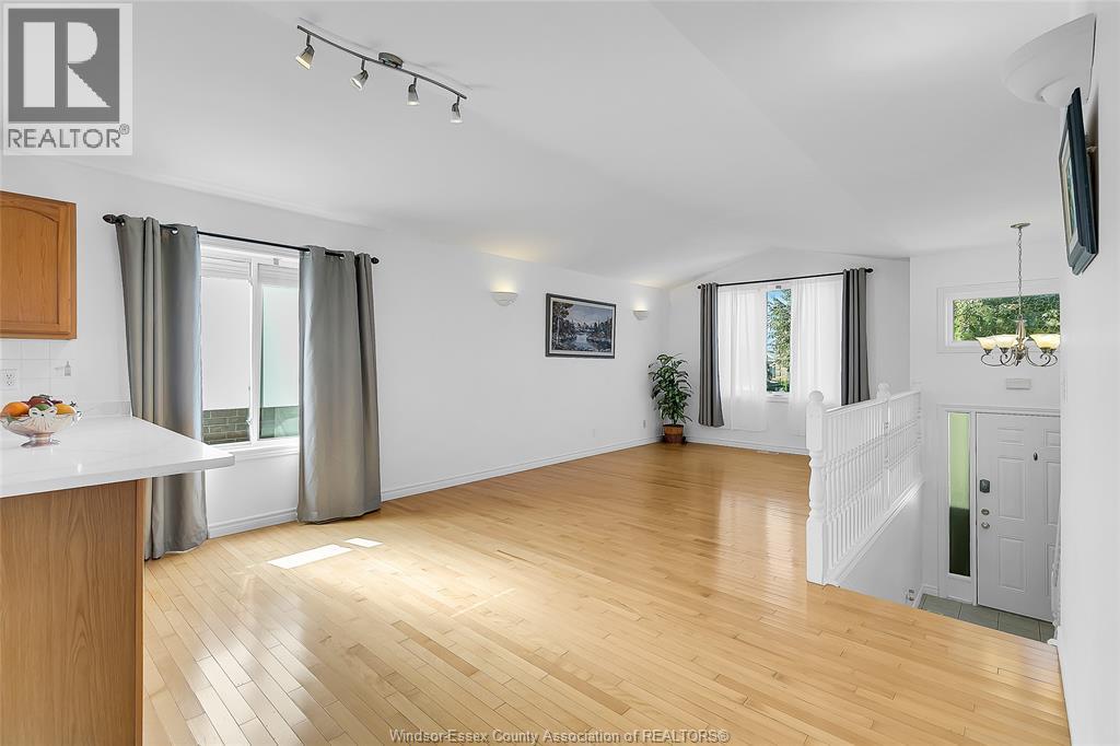 2292 Askin Avenue, Windsor, Ontario  N9B 3Y4 - Photo 6 - 26023906