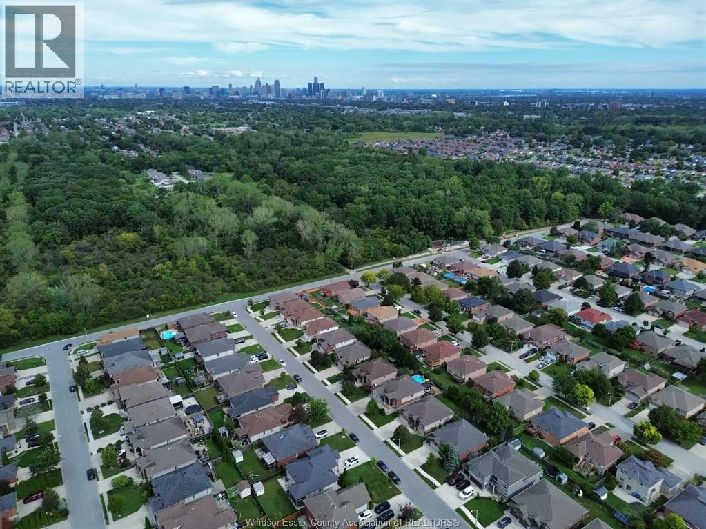 2292 Askin Avenue, Windsor, Ontario  N9B 3Y4 - Photo 36 - 26023906
