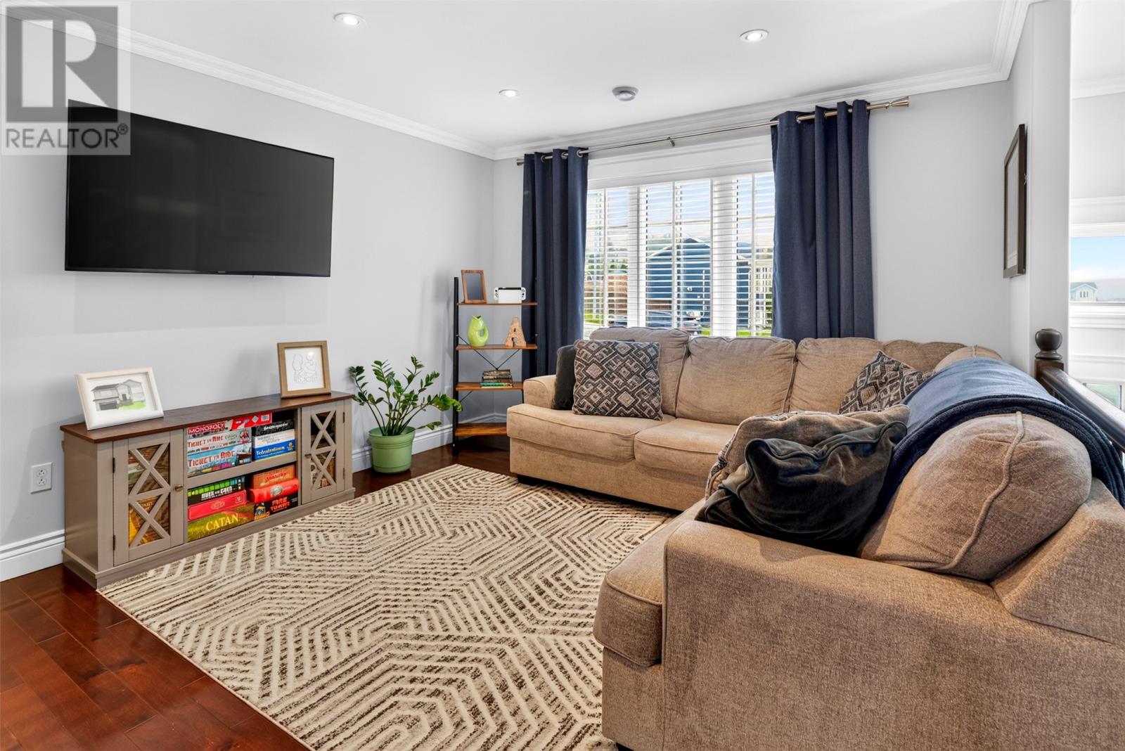 16 Starlight Drive photo 5