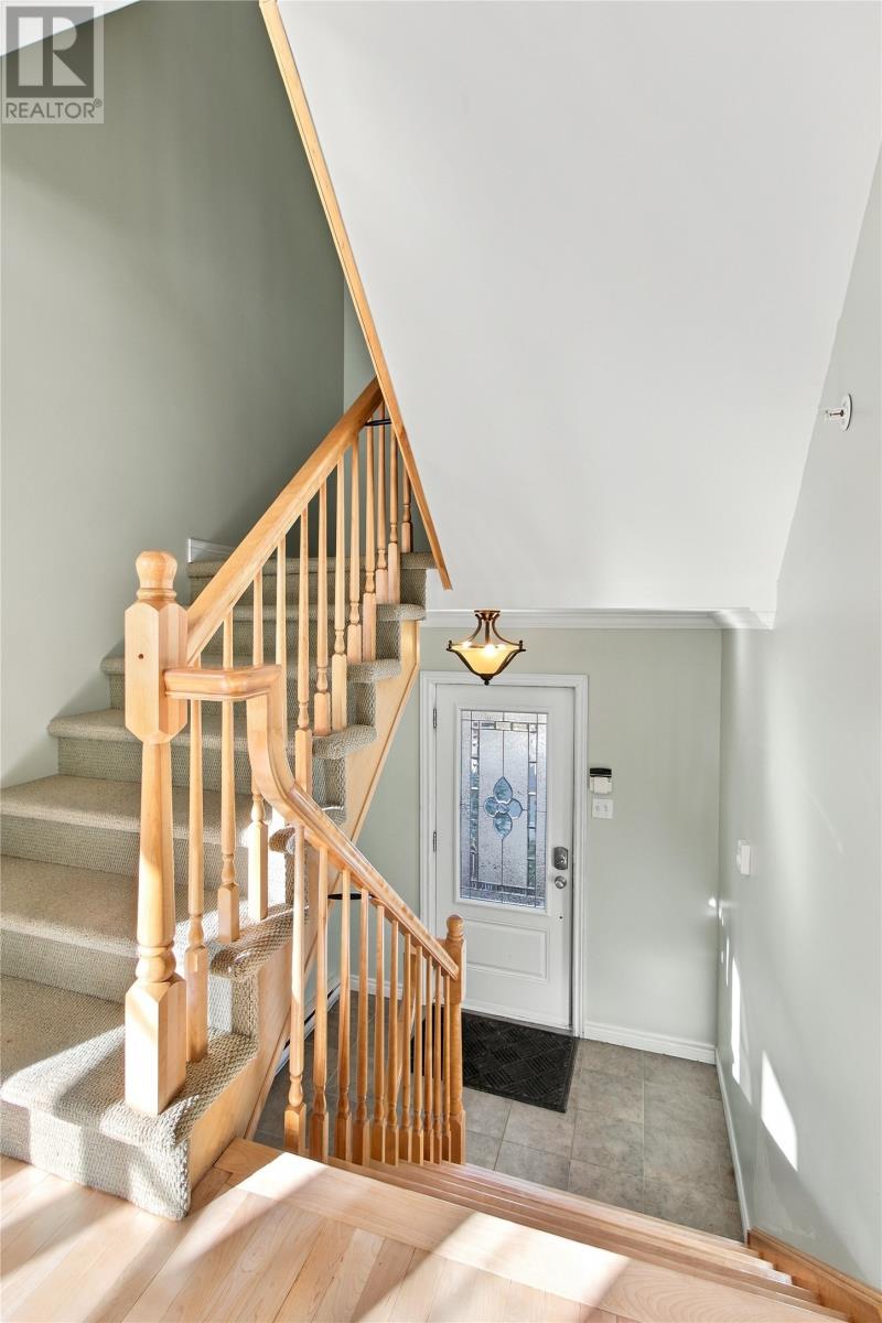 17 Regiment Road, St. John's — photo 3