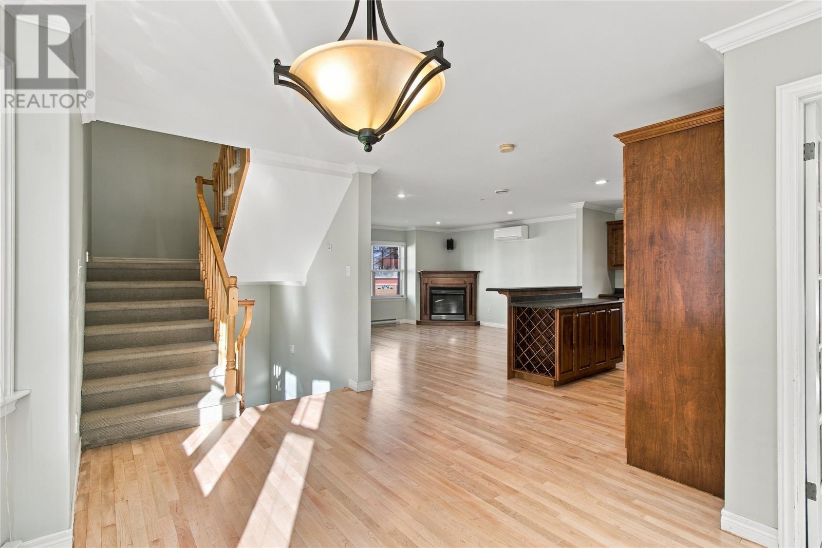 17 Regiment Road, St. John's — photo 4