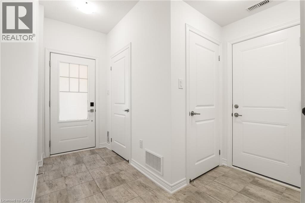 10 Birmingham Drive Unit# 129, Cambridge, Ontario  N1R 0C6 - Photo 4 - 40864587