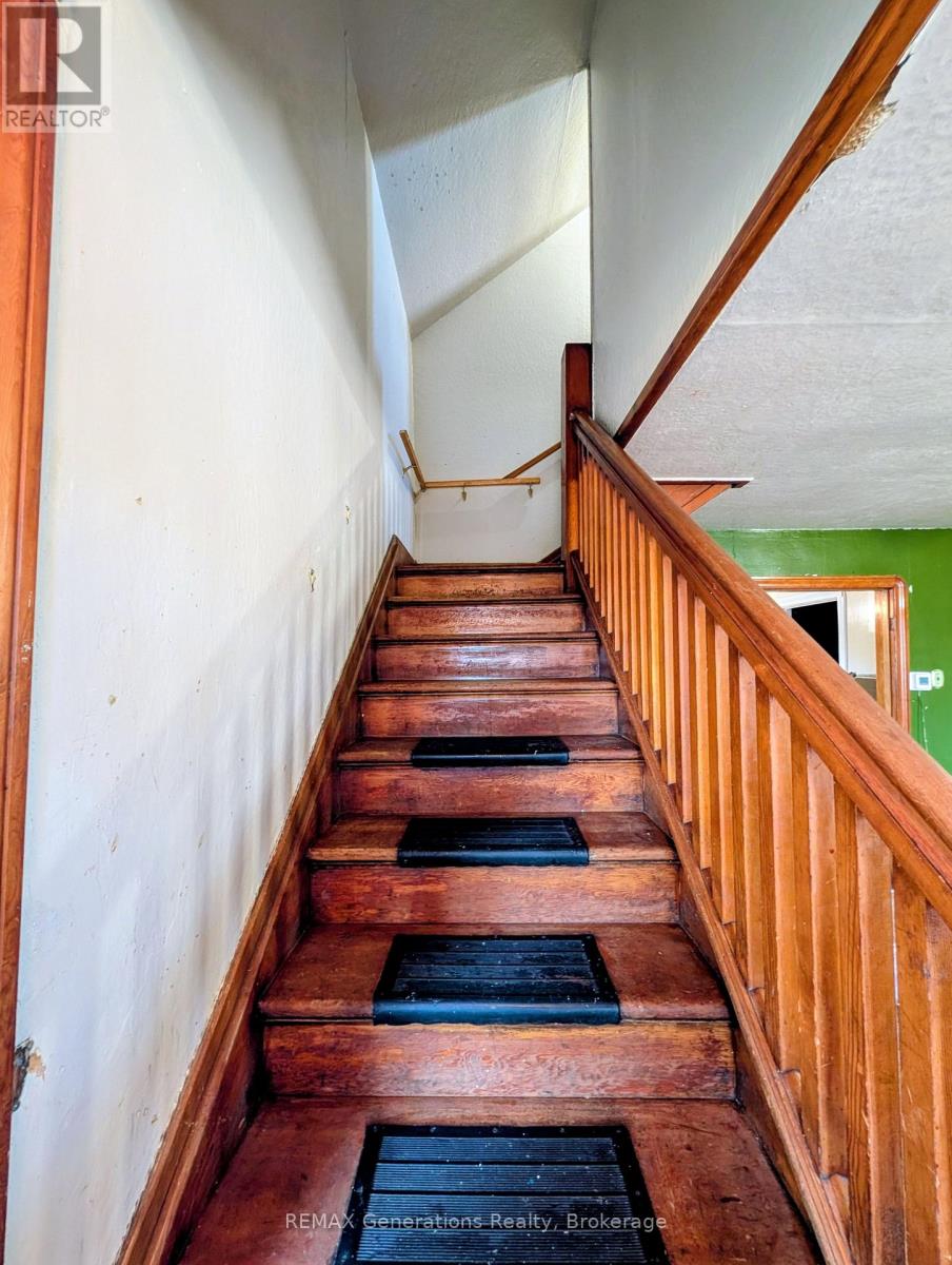 607 Mcintosh Street, Thunder Bay, Ontario  P7C 3A3 - Photo 10 - X13839678