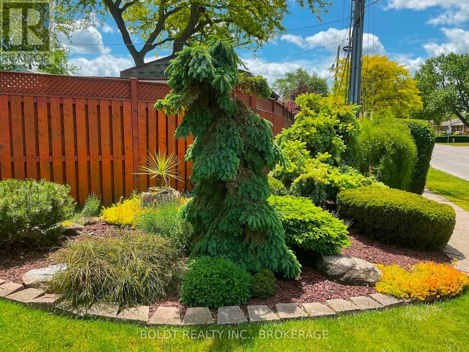 628 Vine Street, St. Catharines (Vine/linwell), Ontario L2M 3V5 - Photo 6 - X13839672