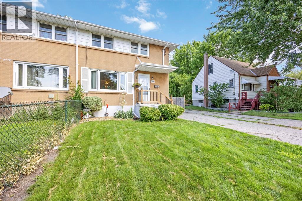 684 Kember Avenue, Sarnia, Ontario N7S 2T1 - Photo 28 - 26023806