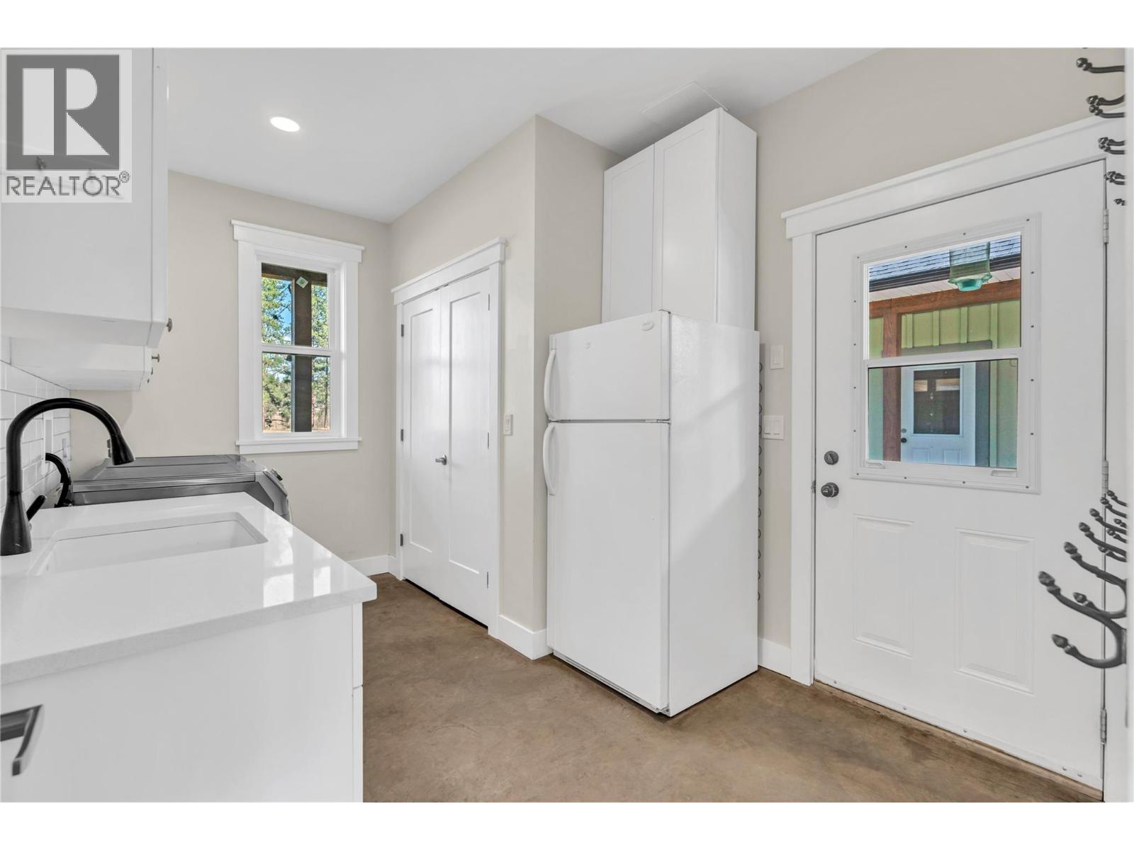 422 Huey Road, Princeton, British Columbia  V0X 1W0 - Photo 6 - 10378209