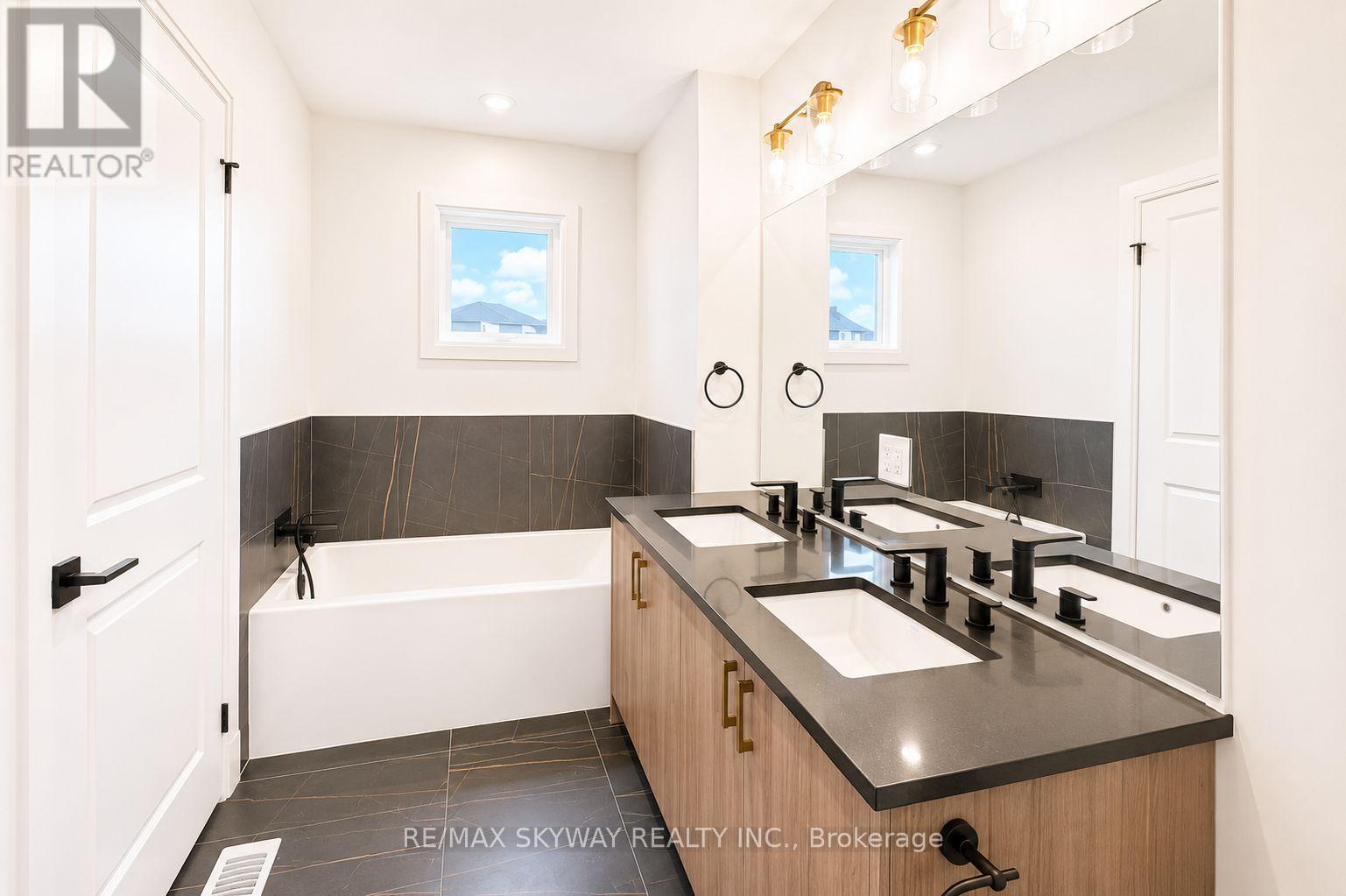 6333 Jewel Common, Niagara Falls, Ontario  L2G 0E4 - Photo 16 - X13734374