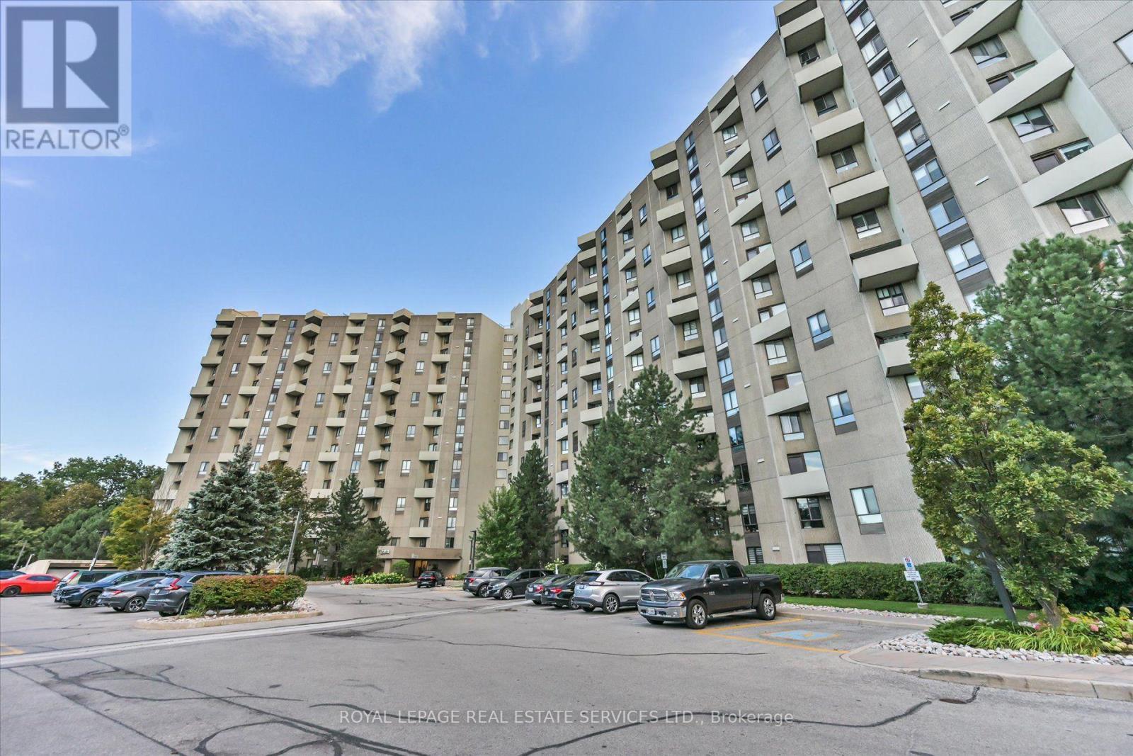 E1 - 284 Mill Road, Toronto, Ontario  M9C 4W6 - Photo 38 - W13839662