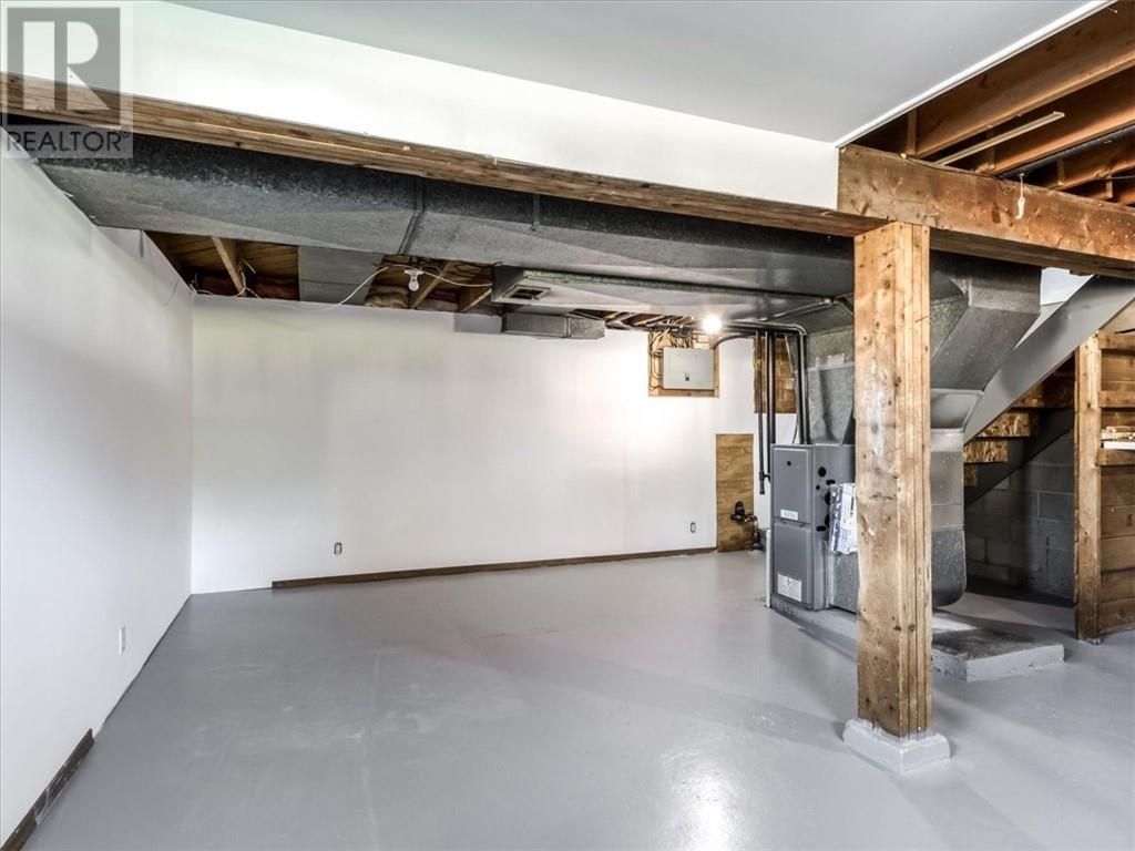 35-35a Fir Street, Onaping, Ontario  P0M 2R0 - Photo 26 - 2130662