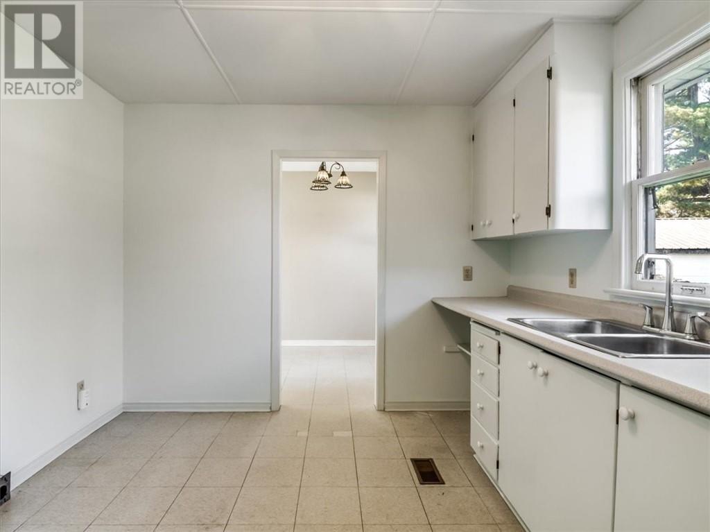 35-35a Fir Street, Onaping, Ontario  P0M 2R0 - Photo 42 - 2130662