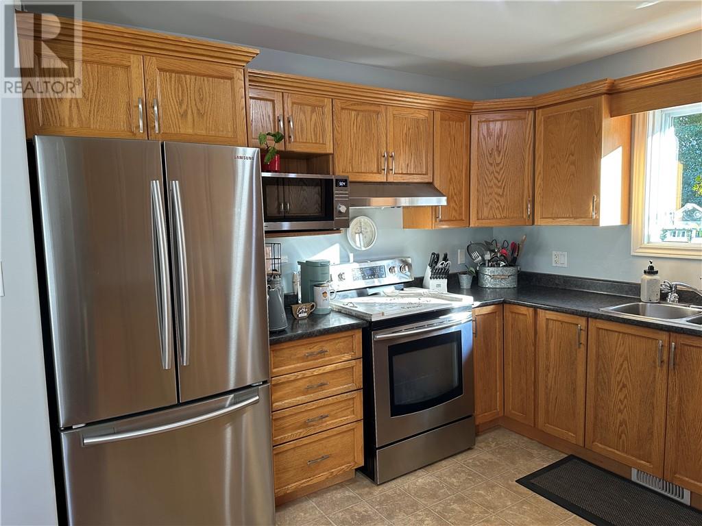 2 Fairmount Drive, Greater Sudbury, Ontario  P3A 6E4 - Photo 18 - 2130639