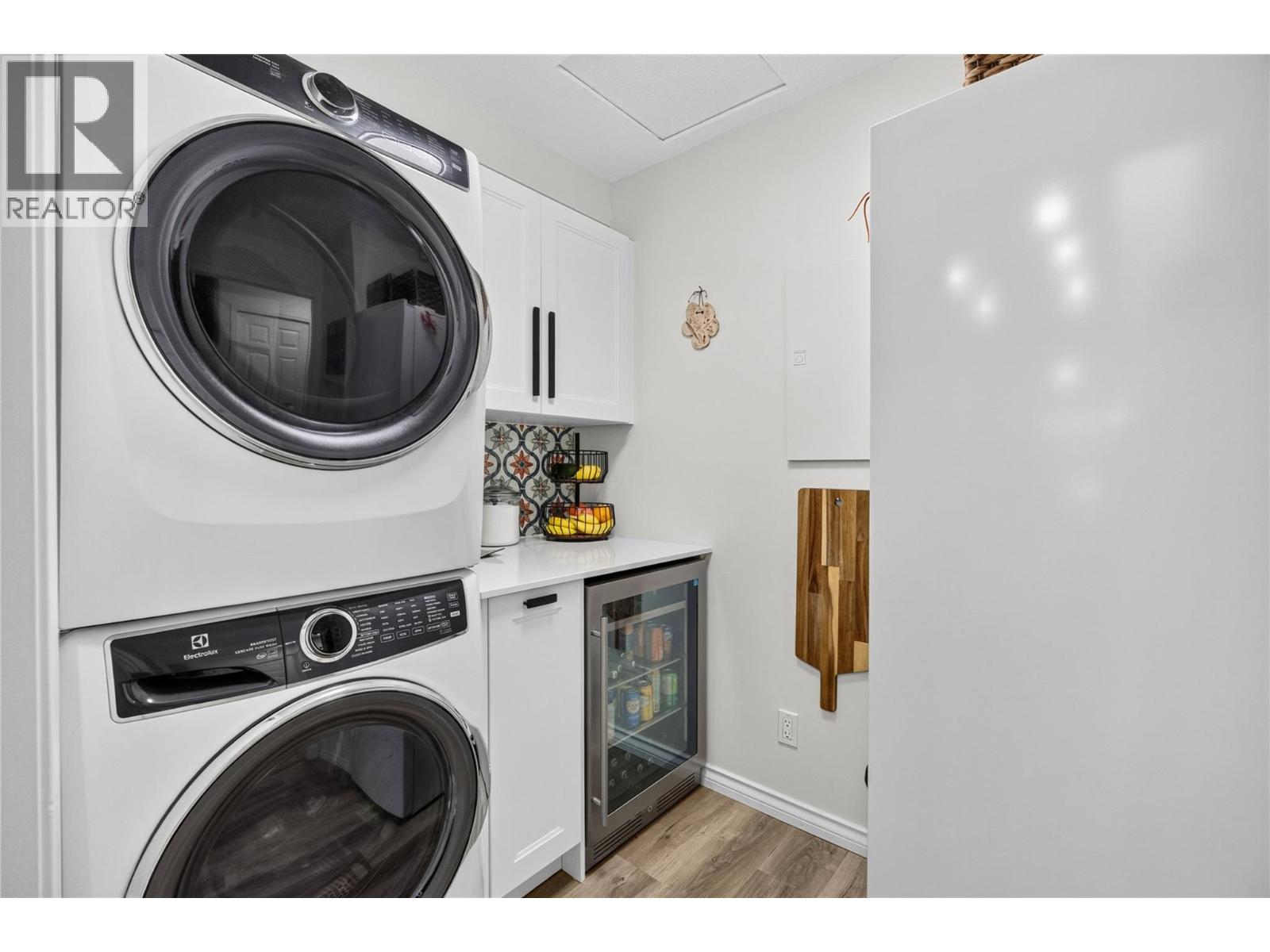 4630 Ponderosa Drive Unit# 215, Peachland, British Columbia  V0H 1X5 - Photo 11 - 10402021