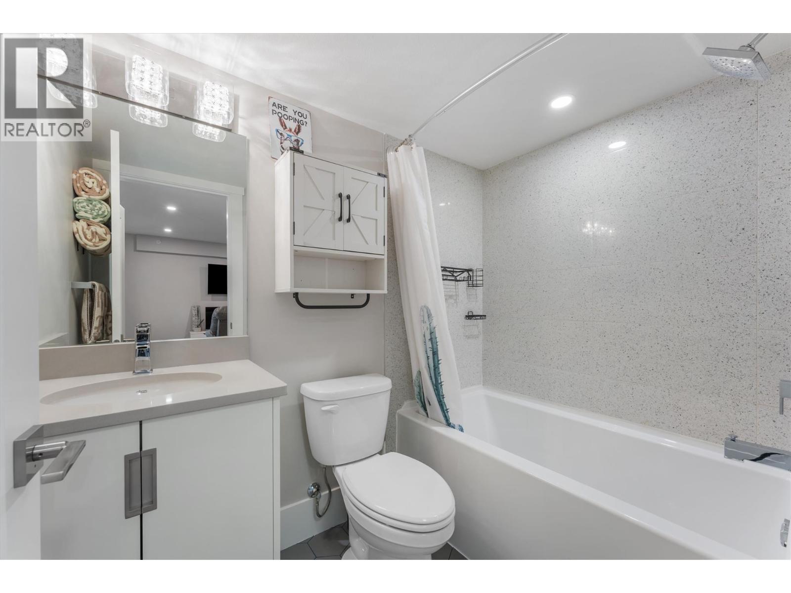 4000 Redstone Crescent Unit# 220, Peachland, British Columbia  V0H 1X5 - Photo 37 - 10402167