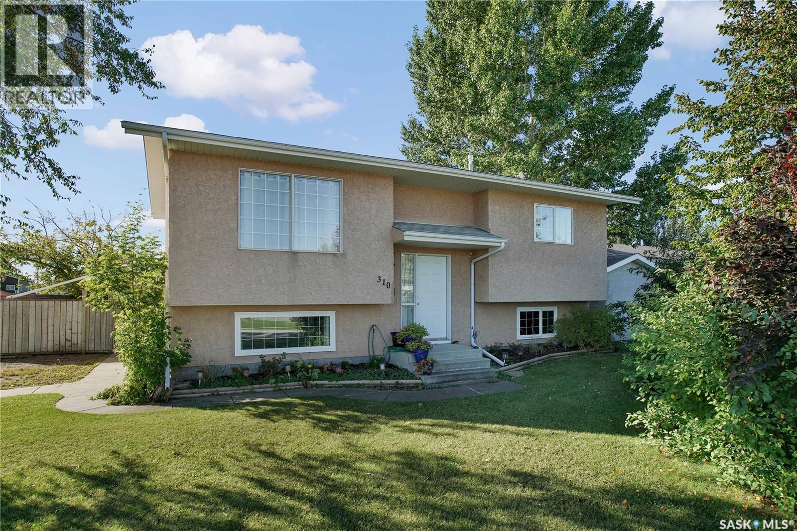 310 4th STREET, dundurn, Saskatchewan