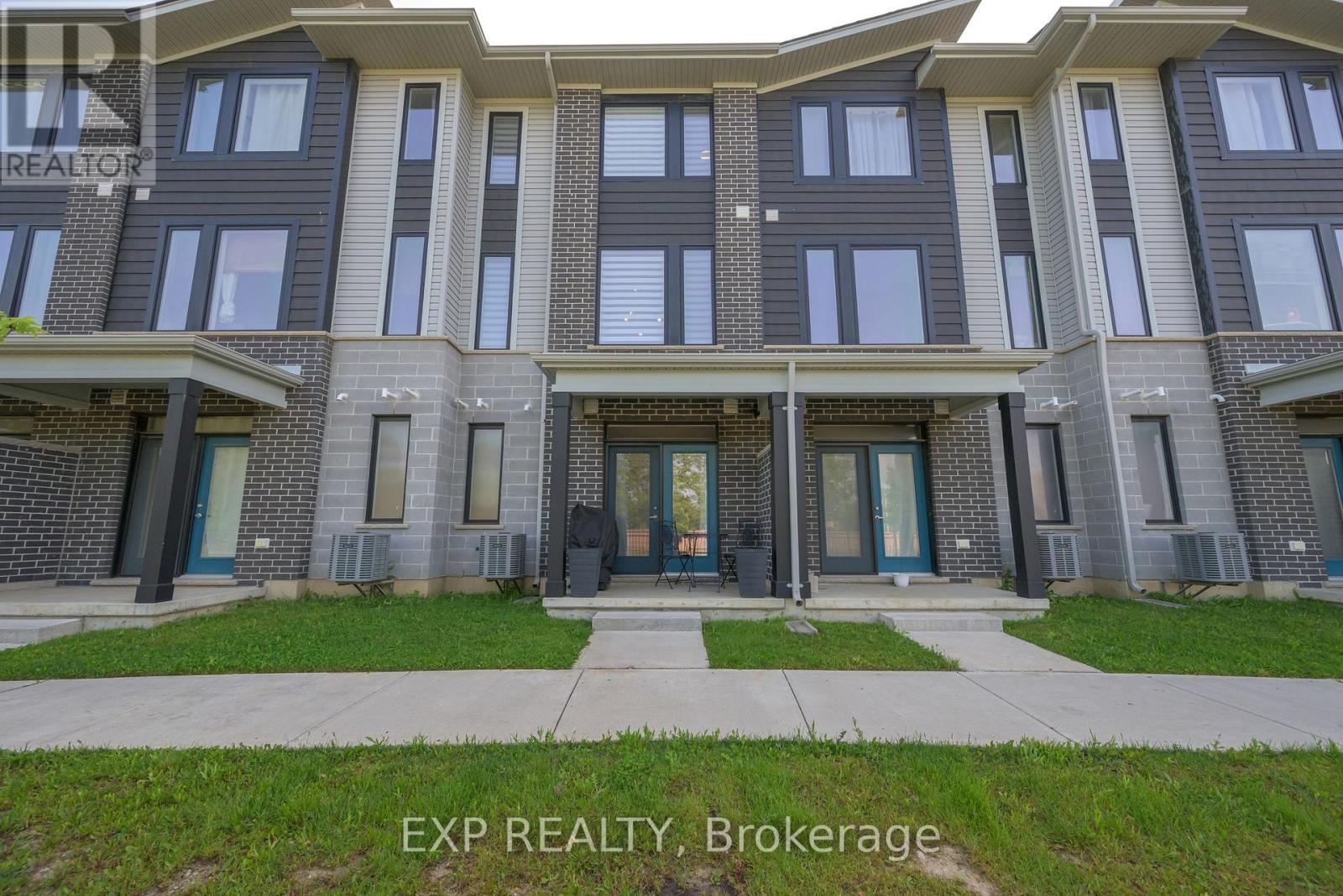39 - 177 Edgevalley Road, London East, Ontario  N5V 0C5 - Photo 2 - X13839834