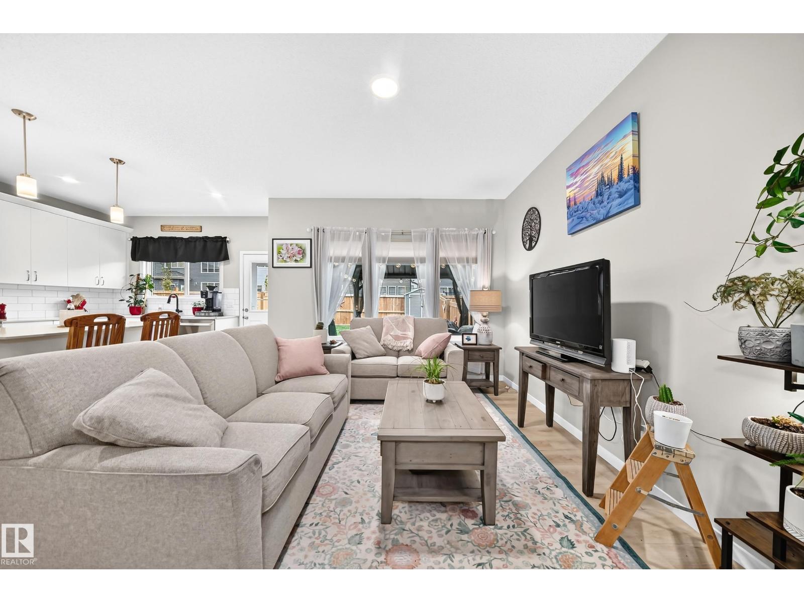 17550 63A ST NW