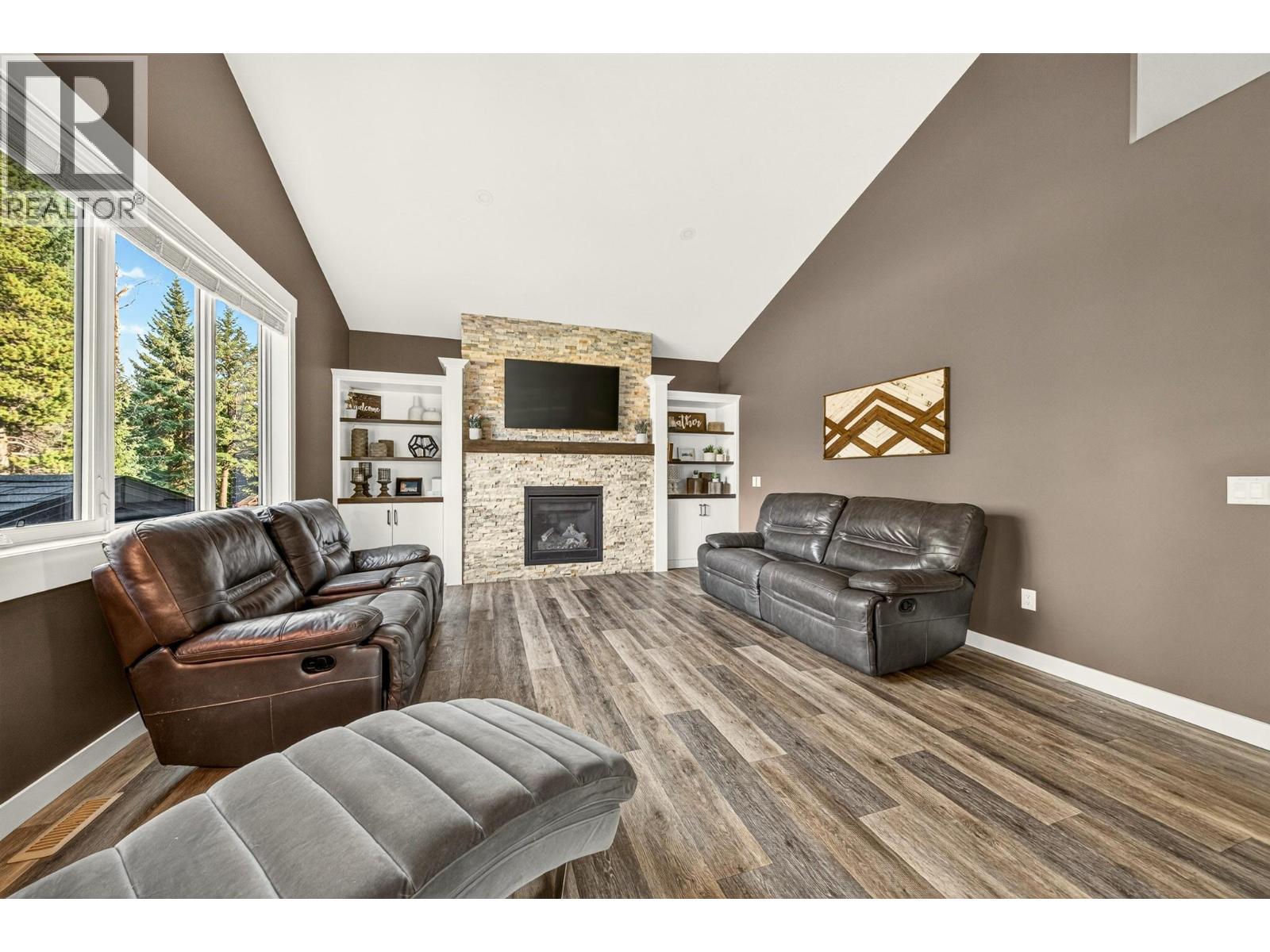 2141 Whiskey Jack Drive, Sparwood, British Columbia  V0B 2G2 - Photo 21 - 10399528