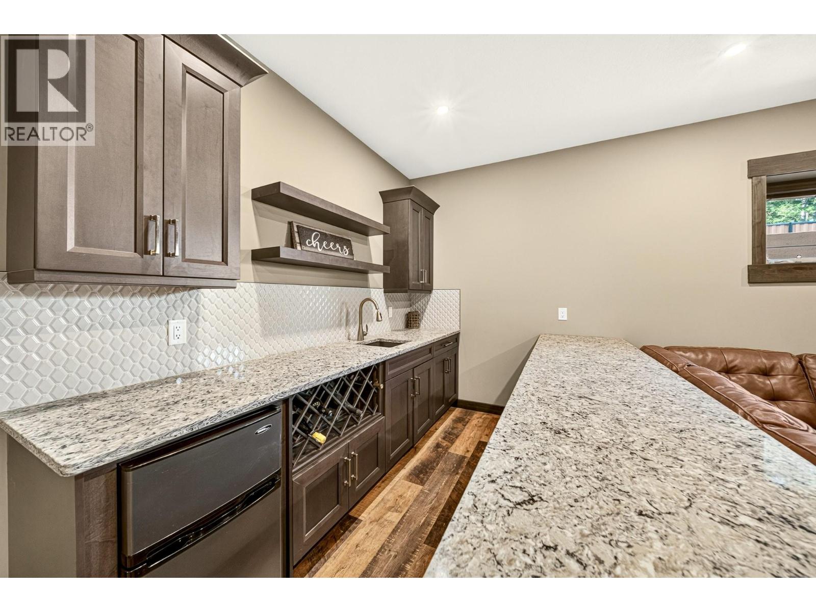 2141 Whiskey Jack Drive, Sparwood, British Columbia  V0B 2G2 - Photo 49 - 10399528