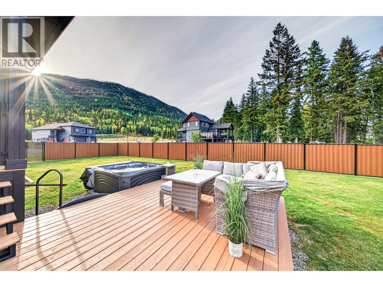 2141 Whiskey Jack Drive, Sparwood, British Columbia  V0B 2G2 - Photo 60 - 10399528