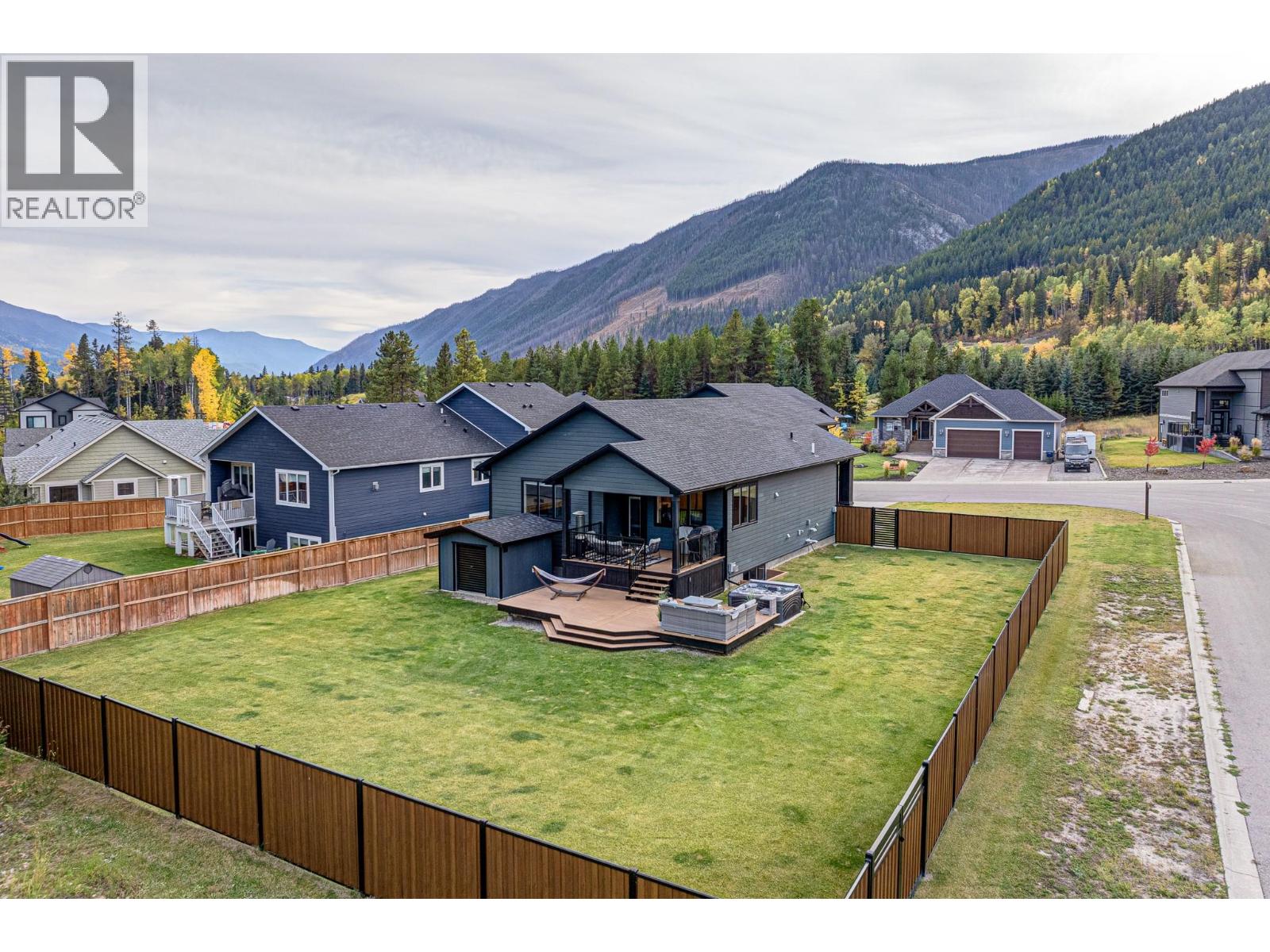 2141 Whiskey Jack Drive, Sparwood, British Columbia  V0B 2G2 - Photo 75 - 10399528