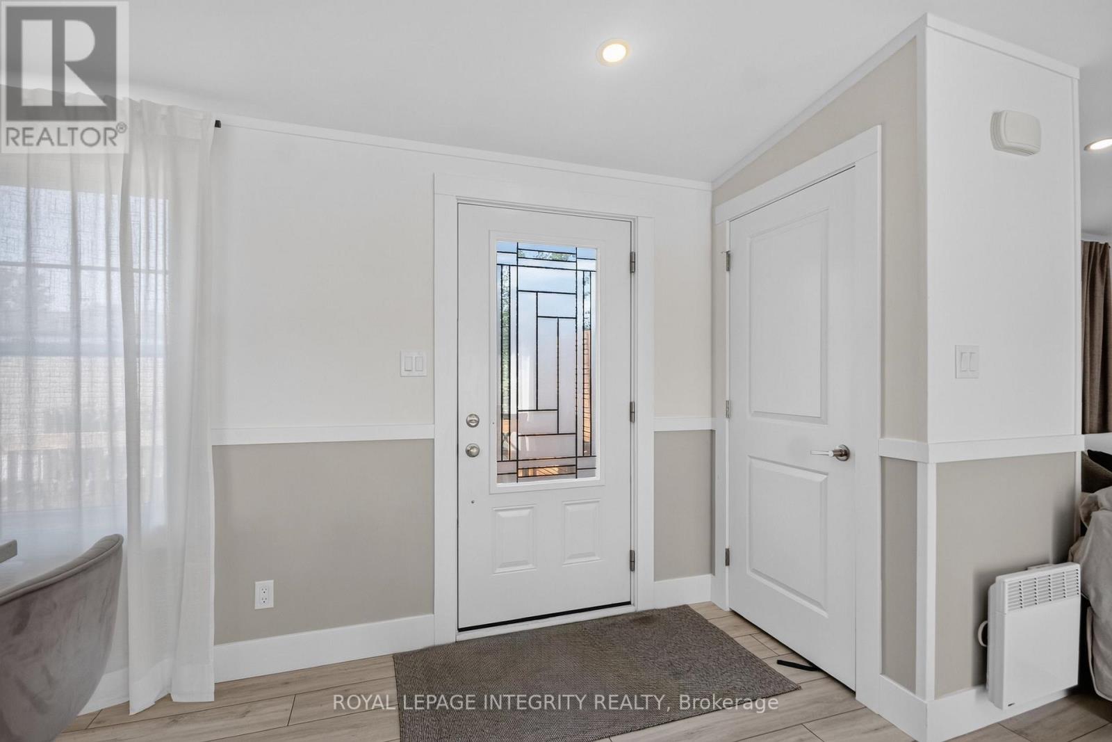 6709 Chris Tierney Private, Ottawa, Ontario  K4P 1H5 - Photo 4 - X13839822