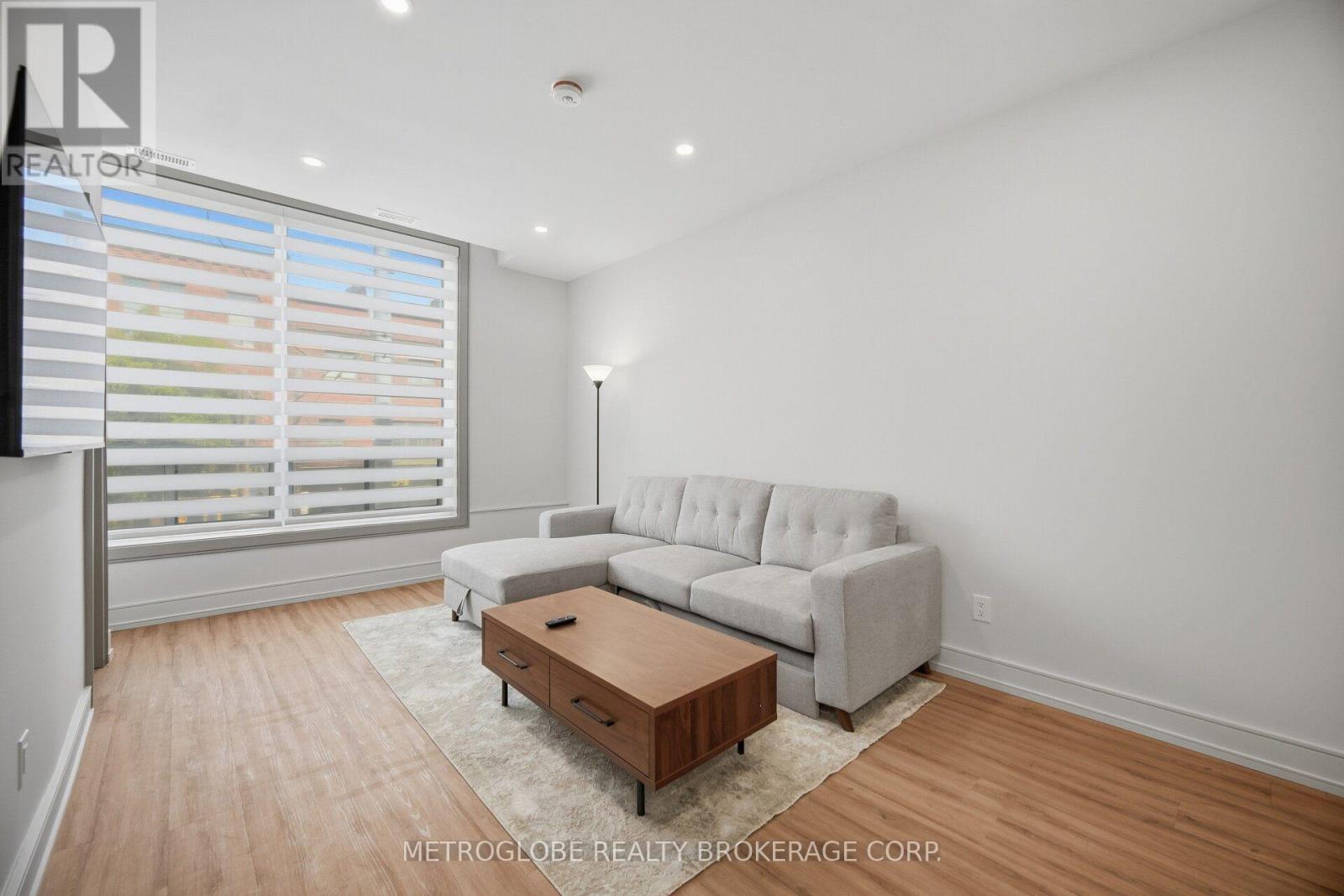 587-589 College Street, Toronto, Ontario  M6G 1B2 - Photo 31 - C13839784