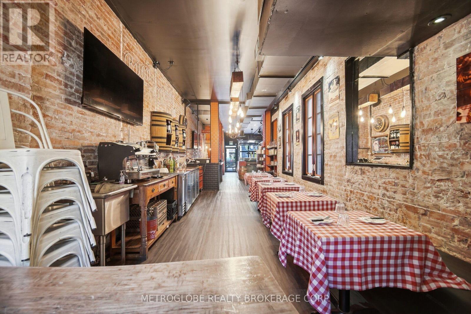 587-589 College Street, Toronto, Ontario  M6G 1B2 - Photo 48 - C13839784