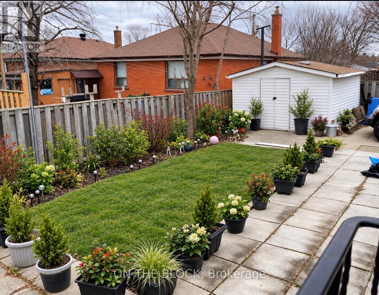 6 Laxford Avenue, Toronto, Ontario  M1R 1M6 - Photo 17 - E13839792