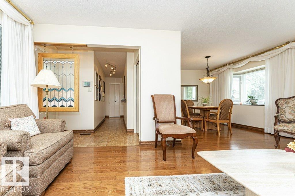 9222 88 ST