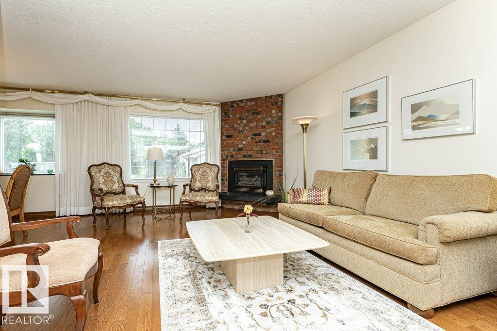 9222 88 ST