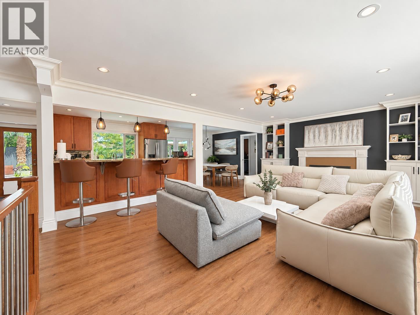 1050 EDEN CRESCENT