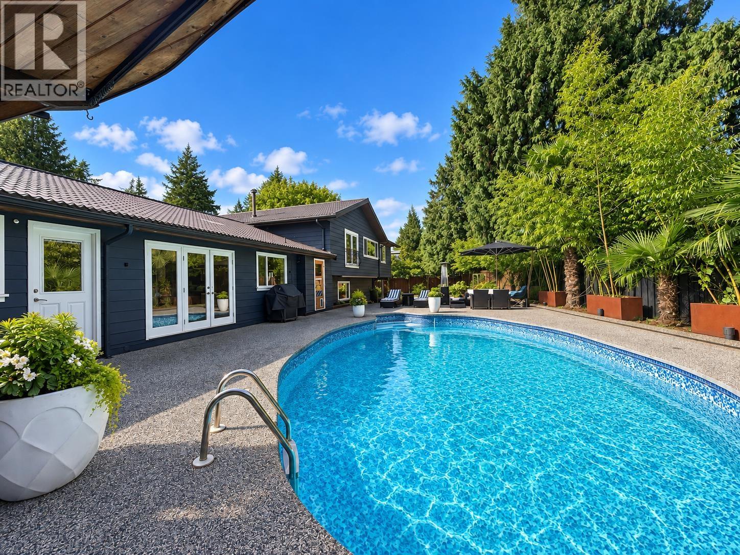 1050 EDEN CRESCENT