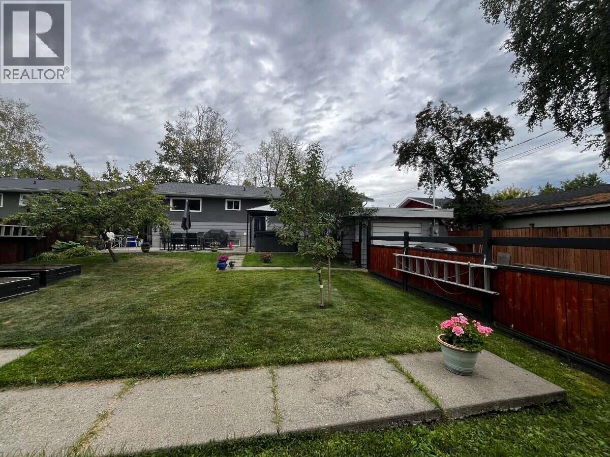 321 N Ogilvie Street, Prince George, British Columbia  V2M 3H7 - Photo 3 - R3170481