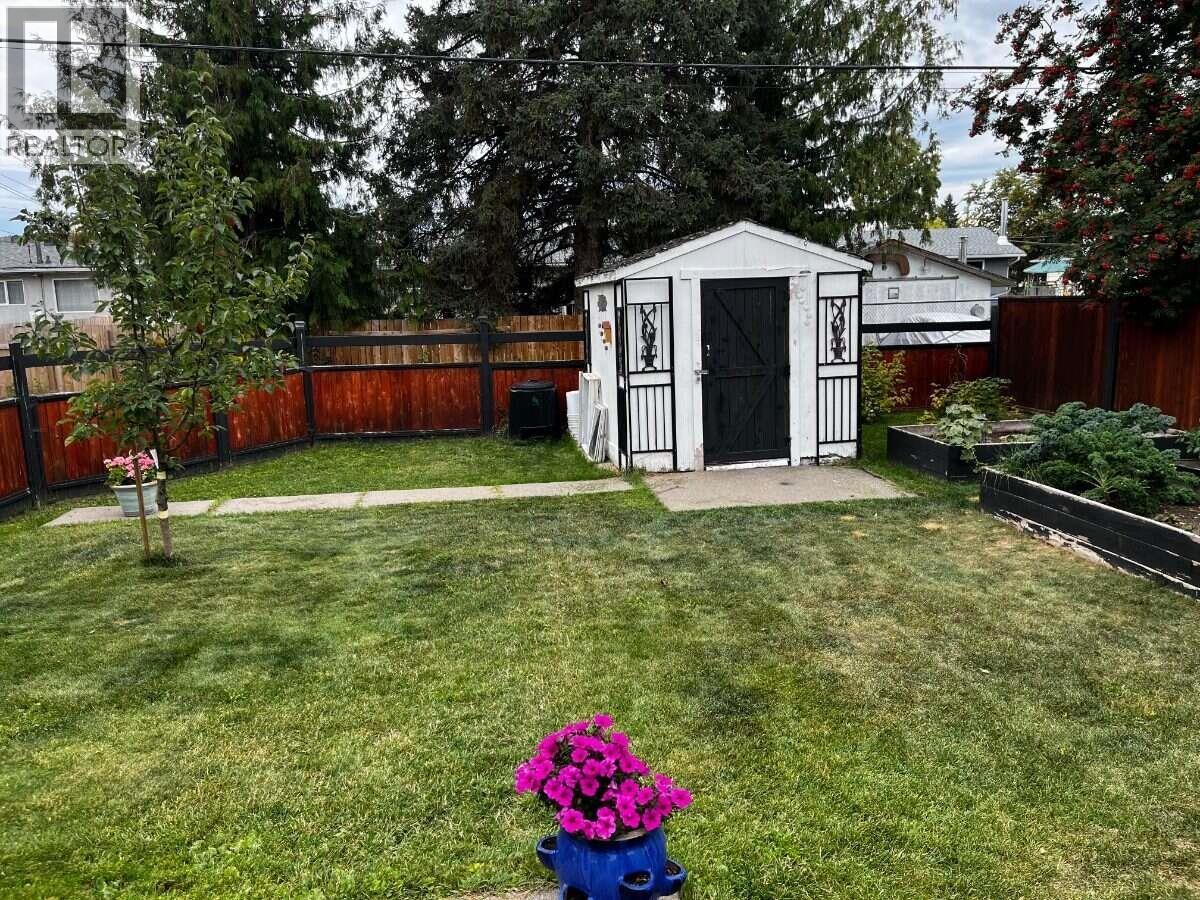 321 N Ogilvie Street, Prince George, British Columbia  V2M 3H7 - Photo 4 - R3170481