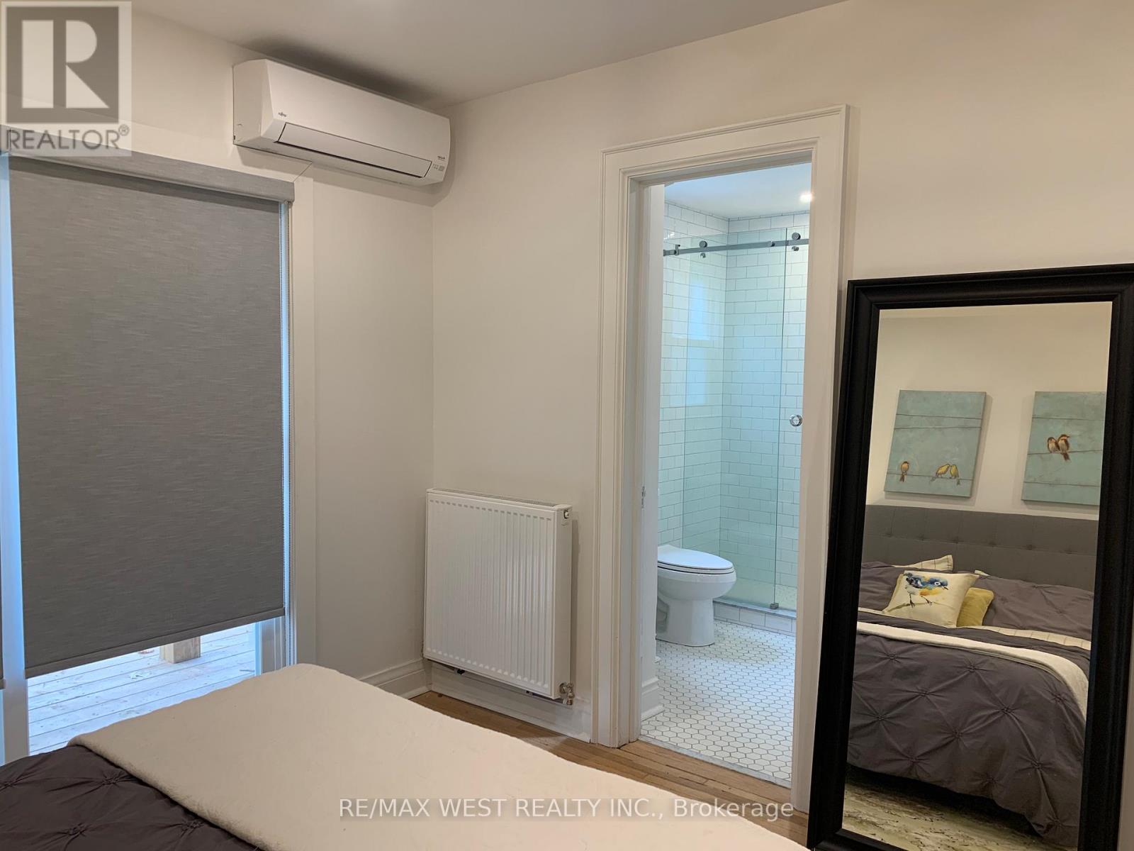 Unit 1 - 258 South Kingsway, Toronto, Ontario  M6S 3V1 - Photo 14 - W13839770