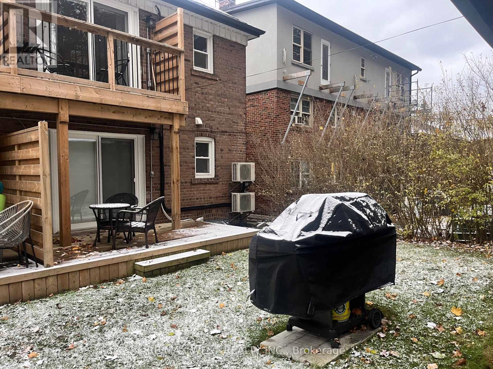 Unit 1 - 258 South Kingsway, Toronto, Ontario  M6S 3V1 - Photo 18 - W13839770