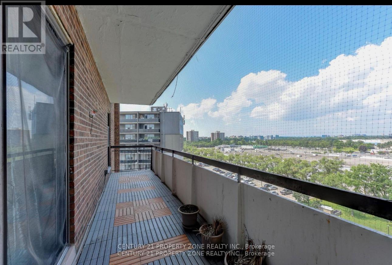 907 - 3025 Queen Frederica Drive E, Mississauga, Ontario  L4Y 3A1 - Photo 27 - W13839798